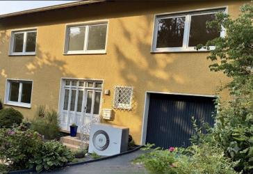 Technisch modernisiert. Mitten im Grünen. Ihr neues Zuhause ist startklar!