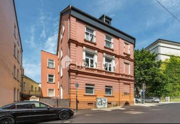 Gründerzeit-Mehrfamilienhaus mit umfangreichen Modernisierungen als solide Kapitalanlage