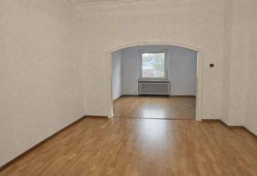 Zweifamilienhaus mit Entwicklungspotenzial in gefragter Lage von Velbert-Mitte