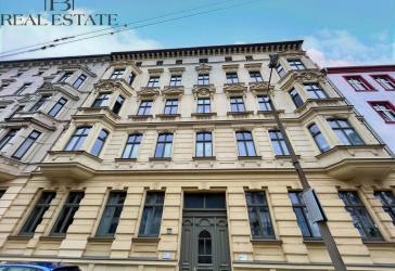 Vermietetes Wohneigentum im Szeneviertel - Charmanter Altbau mit Potenzial!