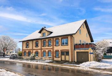 Vorschaubild Mehrfamilienhaus