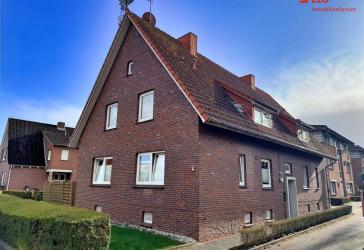 Lage, Lage, Lage: Attraktive Kapitalanlage mit 4 Wohneinheiten direkt am Marktplatz von Westerstede