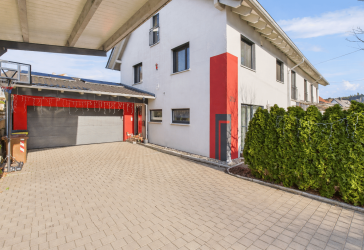 Vorschaubild Reihenendhaus
