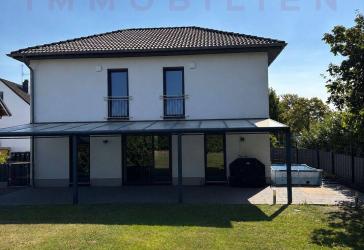 Modernes Einfamilienhaus mit großzügigem Wohnkomfort und fantastischem Weitblick