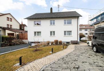 Lichtdurchflutete 4-Zimmer-Wohnung mit Balkon in Rottweil