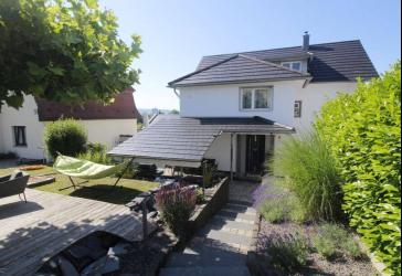 Ein Zuhause mit besonderer Wohnqualität - Hochwertig modernisiert