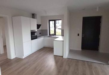 2-Zimmer Wohnung mit Einbauküche und Terrasse