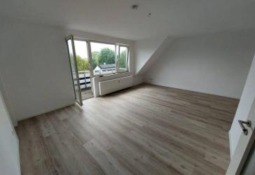 1-Zimmer-DG-Wohnung mit Südbalkon in Erkrath-Unterfeldhaus