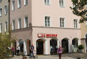 *****TOPLAGE: Dachgeschosswohnung inmitten der Fußgängerzone*****