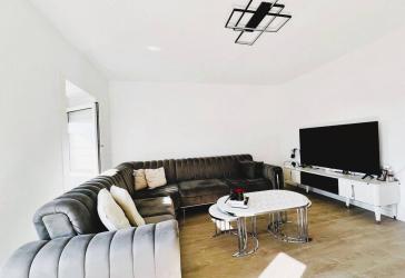 Modernisierte 3-Zimmer-Wohnung mit Balkon und Gartennutzung