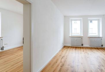 Ideal für Pendler und Stadtliebhaber: charmante & modernisierte 3- Zimmer-Wohnung