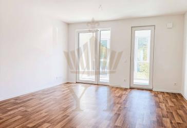 Großzügige 3-Zi.-Wohnung | mit großer Loggia & praktischem Abstellraum | in Bernau-Friedenstal