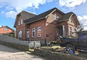 PROVISIONSFREI für Käufer!! Geräumiges Wohnhaus in ländlicher Umgebung!