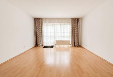 2-Zimmer-Wohnung im Erdgeschoss mit Terrasse, Garten und Tiefgarage in Dietzenbach!