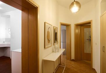 Wohnung mit Terrasse zum grünen Innenhof