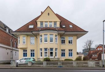 Altbaufeeling pur! Ihr neues Büro in zentraler Lage! Ggf. auch Umnutzbar als Wohnung!