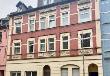 Mehrfamilienhaus mit einzelnen Grundbüchern für 7 Einheiten
