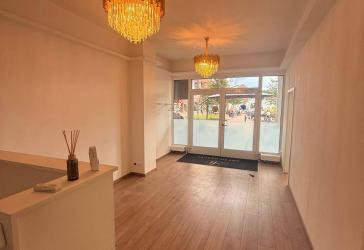 Ladenlokal / Büro / Praxis- und Gewerbefläche am Marktplatz Kirchweyhe zu vermieten