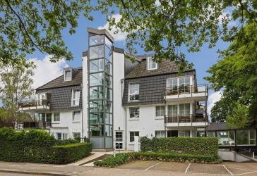 Strandnahe 2,5-Zimmer-Wohnung mit großer Terrasse
