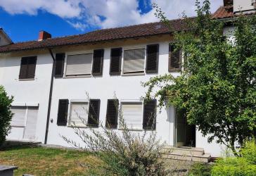 4-Zimmer Etagenwohnung, 79,5 qm, Garage, Keller, Speicher, Garten - ruhige Lage