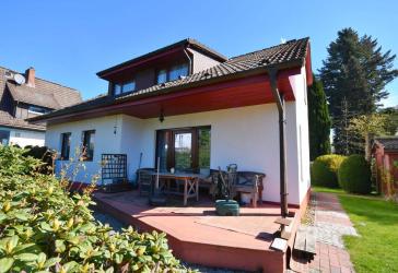 Wohnen mit Charakter – Architektenhaus in schöner Lage