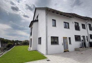 Provisionsfrei ! REH/ RMH - in schöner Siedlungslage zu verkaufen