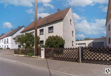 Doppelhaushälfte mit Entwicklungspotenzial in etablierter Stadtlage - Ingolstadt