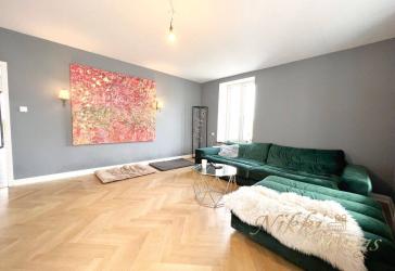 ANGEBOTSVERFAHREN! Großzügiges Wohndomizil mit viel Platz und beträchtlichem Grundstück!