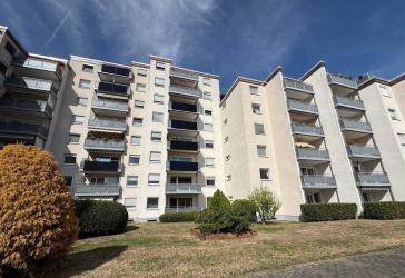 Bad Homburg - Kirdorf: Großzügige 4-Zimmer - Wohnen mit viel Platz