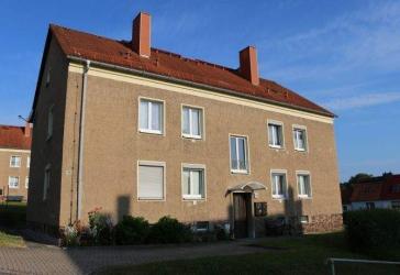 Helle 3-Zimmer-Wohnung in einem Vier-Familien-Haus