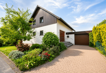 Charakterstarkes Einfamilienhaus mit offener Galerie, viel Nutzfläche und smarter Energietechnik