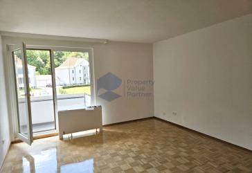 Grünlage: Komfortable 2-Zimmer-1.OG-Wohnung