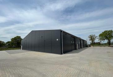 Moderne Lager- und Gewerbehalle - ca 900 m²