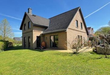 Großzügiges Einfam.-Haus mit Sauna und Kaminofen in ruhiger Sackgassen-Lage