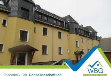 Licht, Luft und schöne Dachschrägen: charmante 3-Raum Wohnung in Raschau