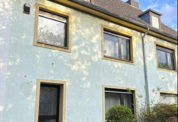 Provisionsfreies, attraktives Reihenhaus mit Garten, Potential und hervorragender Anbindung