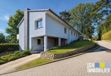 Haushälfte mit Carport und Garten in Buxtehude-Süd !