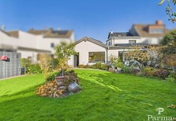 Modernisiertes Einfamilienhaus in guter Lage von Düren-Gürzenich