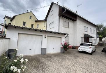 Großzügiges Familienhaus in ruhiger Wohnlage