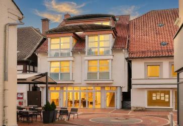 gepflegtes Wohn- und Geschäftshaus in zentraler Lage von Lage