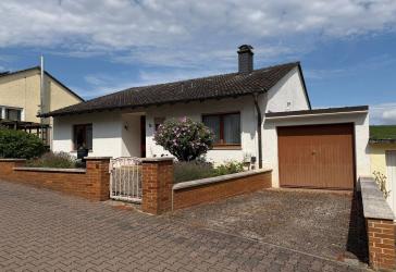 Großzügiges Wohnen in ruhiger Lage - Ihr Zuhause mit Potenzial
