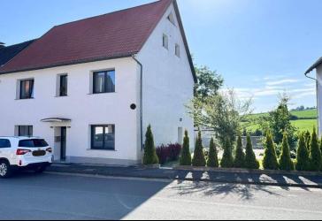 Vorschaubild Reihenendhaus