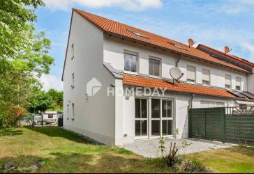 Renoviertes Reiheneckhaus mit Garten, Terrasse und zwei Stellplätzen in Bamberg