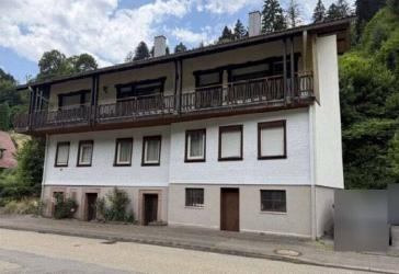 - ohne Käuferprovision - Zweifamilienhaus, Whfl. 418 m², Grdstck: 3001 m², Bad Rippoldsau-Schapbach,ehemals Pension
