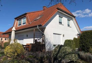 Großzügiges Einfamilienhaus mit Vollkeller in Laage