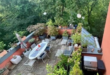 EINMALIGE GELEGENHEIT mit Burg- und Parkblick: 3-Zimmer-Maisonettewohnung mit Dachterrasse in bester Nürnberger Nordstadt-Lage