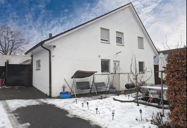 PROVISIONSFREI für Käufer!! Dreifamilienhaus in guter Lage von Oldenburg'