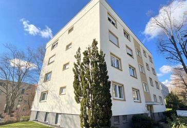 3-Zimmer-Wohnung mit Balkon und Stellplatz - solide Kapitalanlage in Wiesbaden