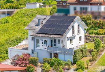 Neckargerach: Modernes Einfamilienhaus- energieeffizient, familienfreundlich und bezugsbereit!