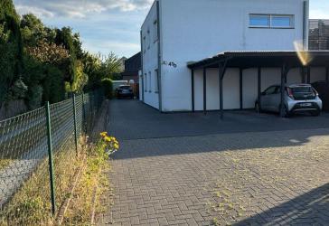 Schöne 4-Zimmer-Erdgeschosswohnung mit Terrasse provisionsfrei zu verkaufen!!